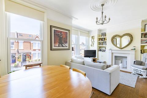 90 Princes Avenue, London, N22 7SA