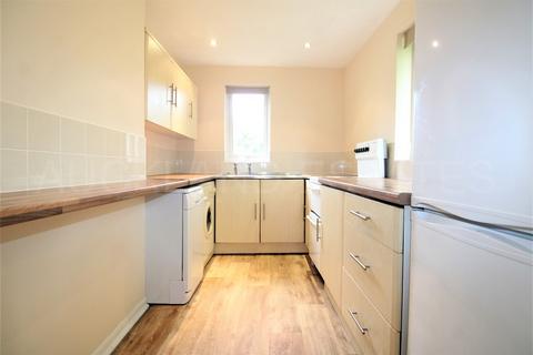 Studio to rent, Nash Close, Hatfield AL9