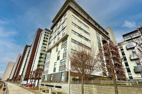 2 bedroom flat to rent, Castlebank Place, Glasgow Harbour, Glasgow, G11