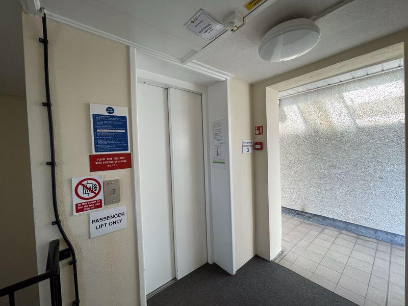 Lift To All Floors