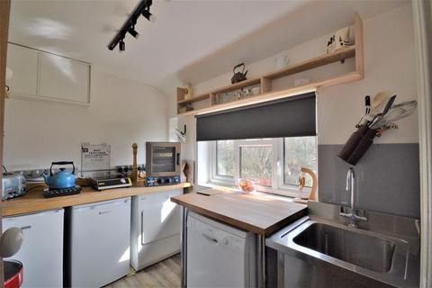 40 Weycombe Road, Haslemere, GU27 1EQ