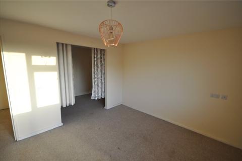 Studio to rent, Rodbourne Road, Swindon, SN2