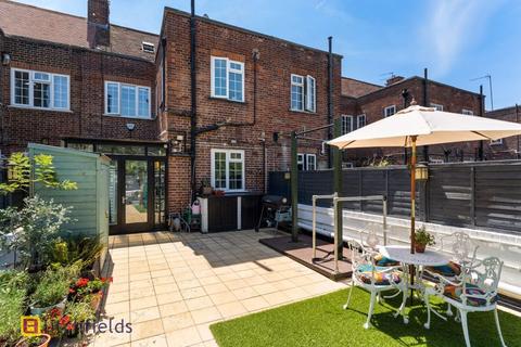 51a The Market Place, London, NW11 6JT