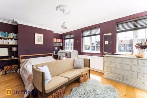 51a The Market Place, London, NW11 6JT