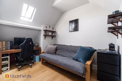 51a The Market Place, London, NW11 6JT