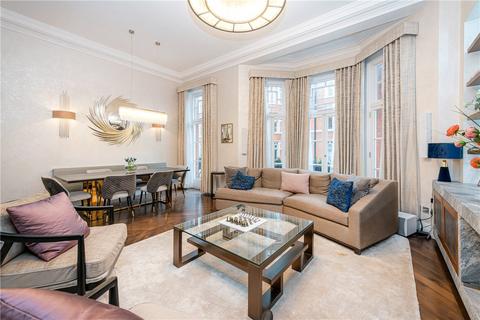 2 bedroom apartment to rent, Green Street, Mayfair, London, W1K