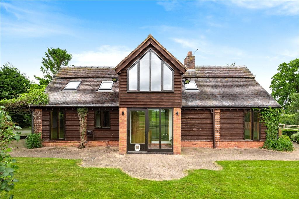 Marston, Stafford, Staffordshire, ST18 3 bed detached house £1,700