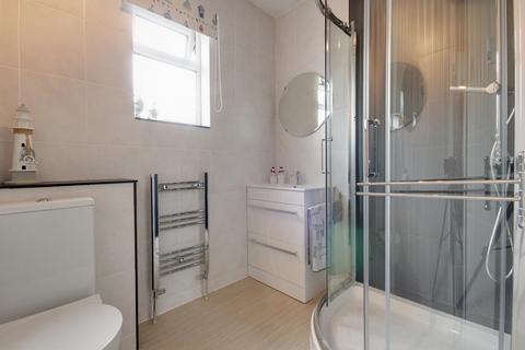43 Juniper Way, Romford, RM3 0XQ