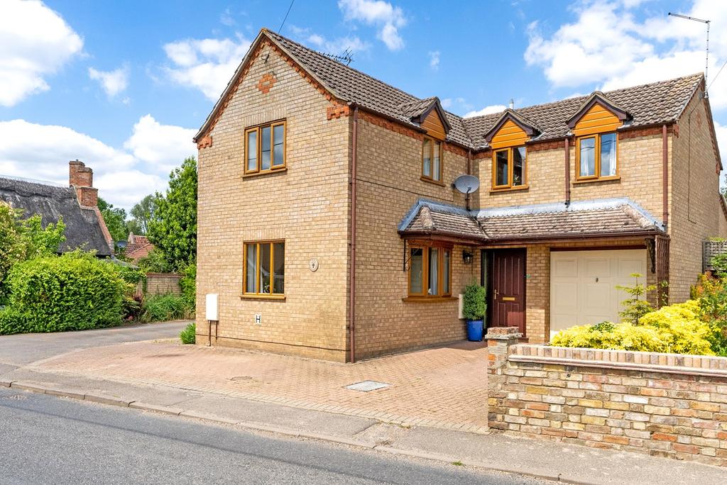 Wood End, Bluntisham, Huntingdon, PE28 3 bed detached house £425,000