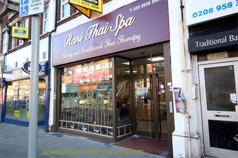 Property to rent, Station Road, Middlesex, Edgware, HA8