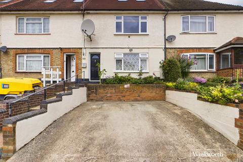 4 bedroom terraced house for sale - Goldsmith Avenue, London, NW9