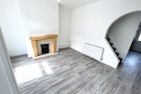 2 bedroom terraced house to rent, Stafford Road, Manchester, M27