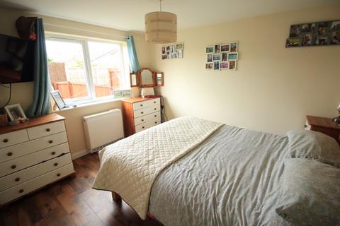 1 bedroom apartment for sale - Brookfield Close, Weston Rhyn