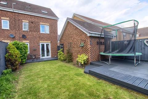 4 bedroom semi-detached house for sale, Hilden Park, Ingleby Barwick