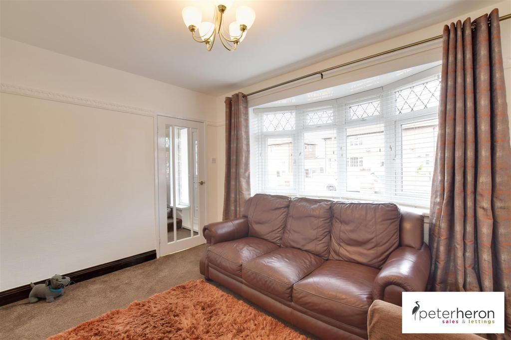 Runnymede Road, Redhouse, Sunderland 3 bed semidetached house £150,000