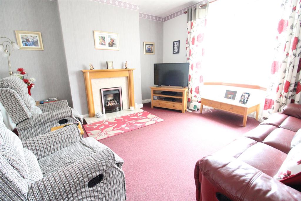 Geneva Road, Darlington 2 bed semidetached house £110,000