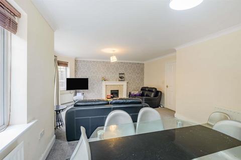 40 Harrington Walk, Lichfield, WS13 7UY