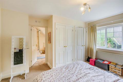 40 Harrington Walk, Lichfield, WS13 7UY
