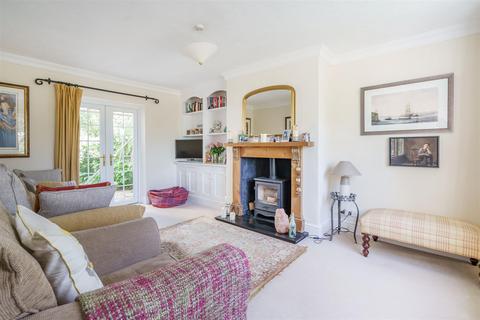 16 Hardwick Road, Hethe, Bicester, OX27 8EY