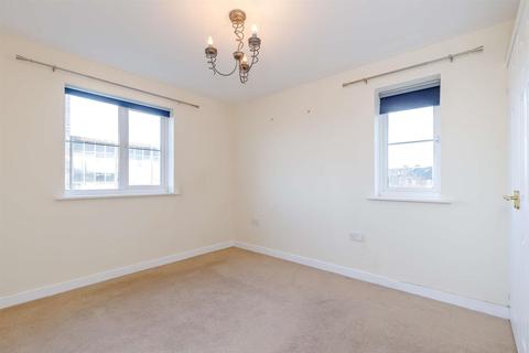 123 Chesterfield Road, Lichfield, WS14 0AA
