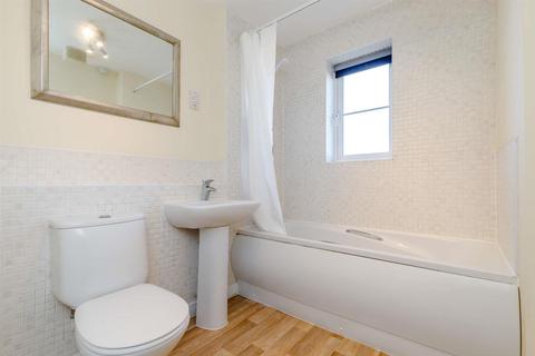 123 Chesterfield Road, Lichfield, WS14 0AA