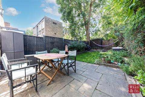 227 Glyn Road, London, E5 0JP