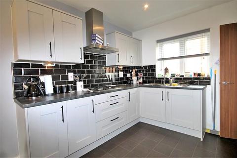 60 Croft Close, Two Gates, Tamworth, B77 1BF