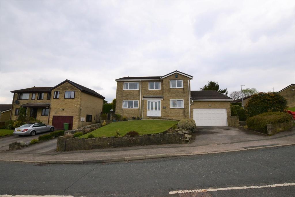 Borrowdale Drive, Burnley 4 bed detached house £380,000