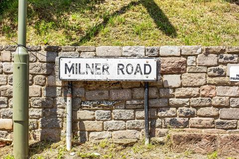 63 Milner Road, Caterham, CR3 6JR
