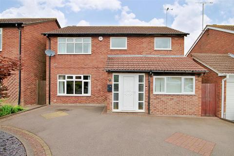 38 Arkle, Dosthill, Tamworth, B77 1NE