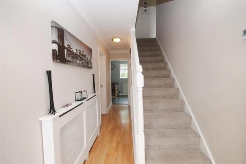 38 Arkle, Dosthill, Tamworth, B77 1NE