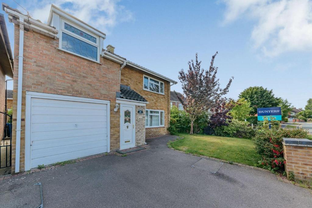 Wellfield Road, Alrewas, BurtononTrent, Staffordshire 3 bed detached