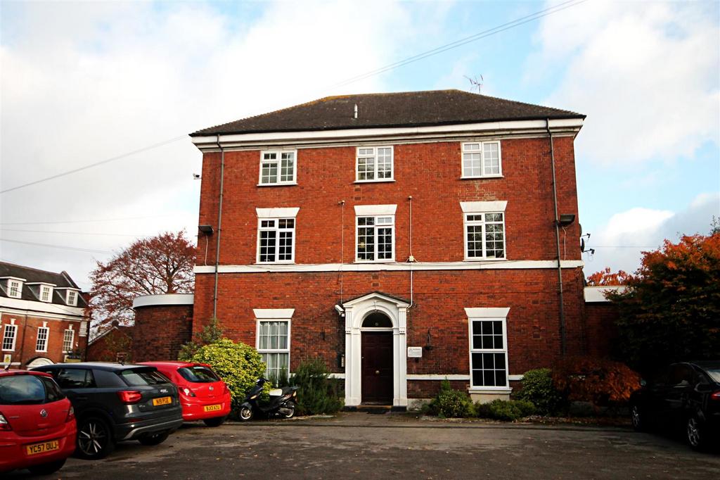 Flat 4, Bolehall House, Tamworth, Staffordshire 1 bed flat £115,000