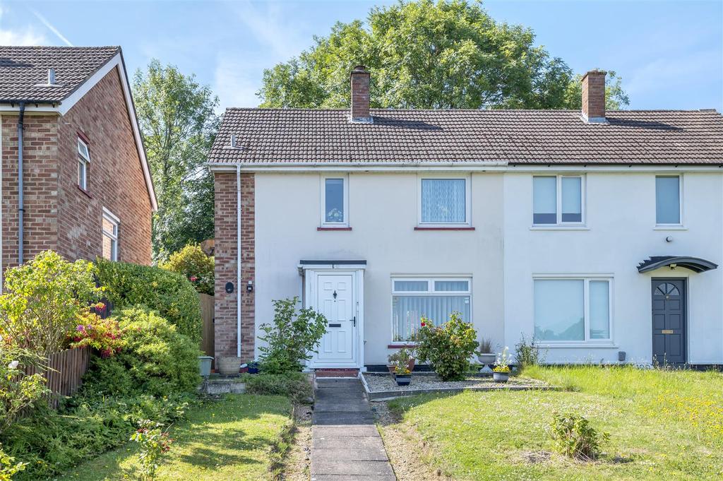 Mallard Hill, Bedford 3 bed semidetached house for sale £280,000