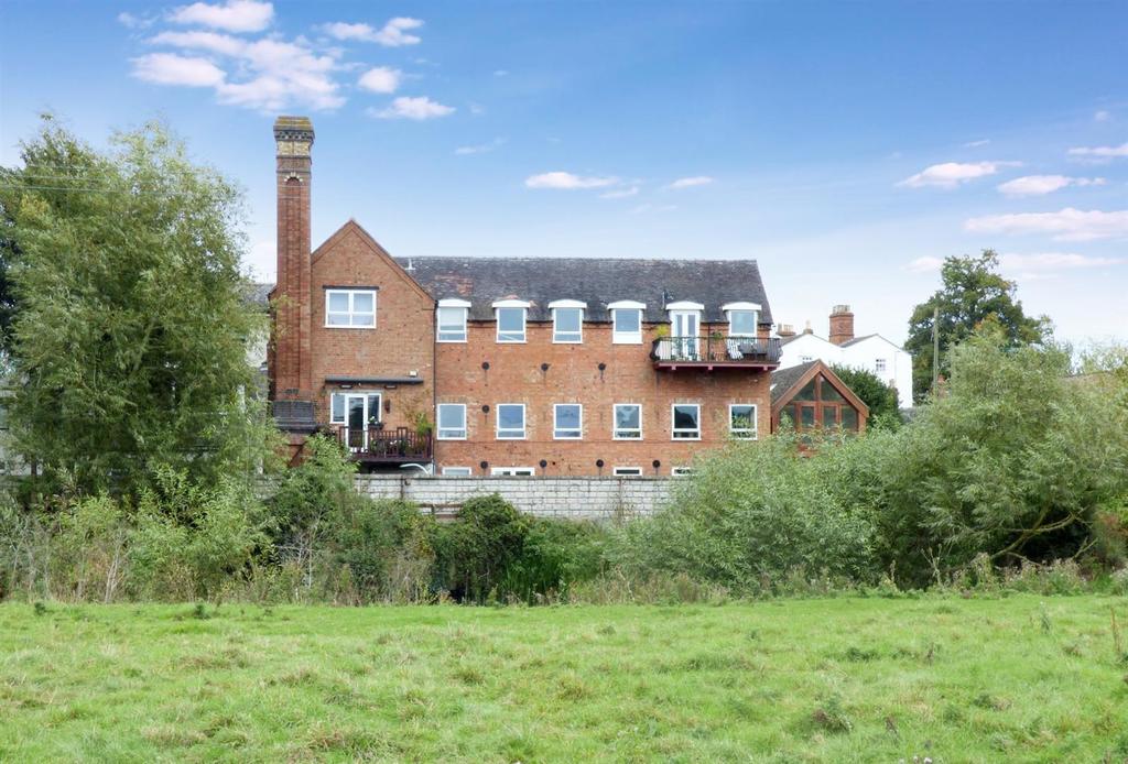 Clifford Mill, Clifford Chambers 2 bed apartment £825 pcm (£190 pw)