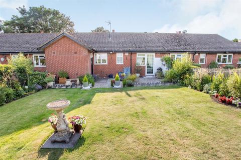 63 Watling Street, Wall, Lichfield, WS14 0AW