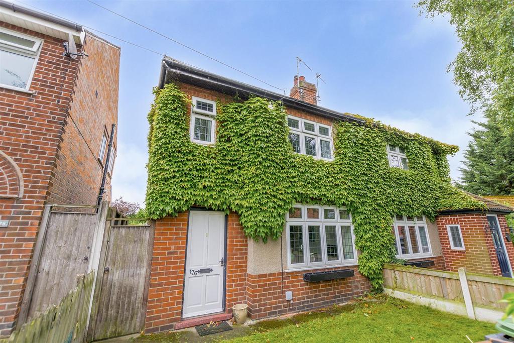 Wollaton Road, Beeston, Nottingham 2 bed semidetached house £230,000
