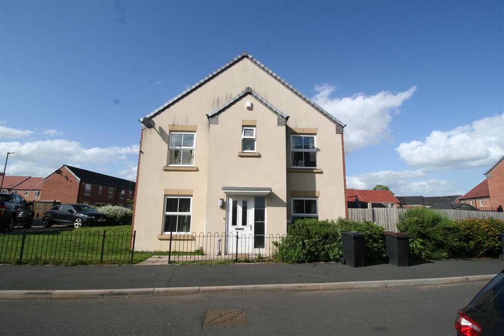 Tulip Tree Road, Nuneaton 2 bed end of terrace house £170,000