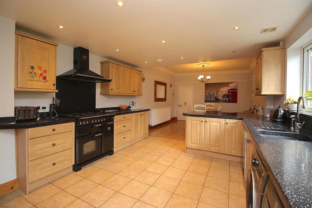 Open Plan Kitchen Diner