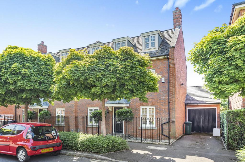 Cheldon Avenue, Mill Hill East 4 bed semidetached house £875,000