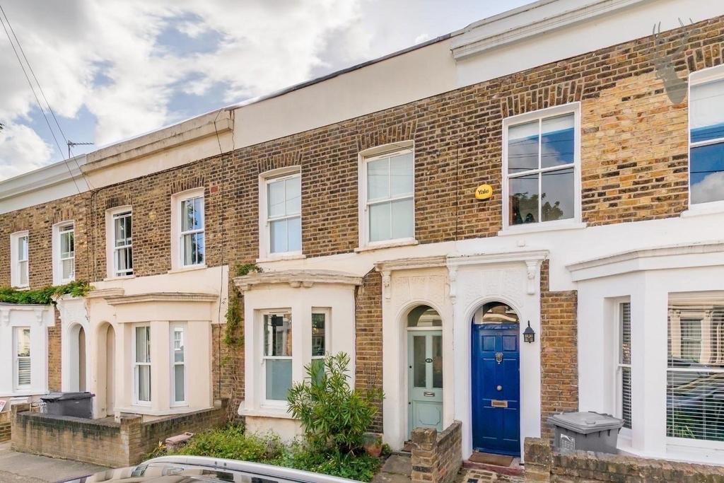 Swaton Road Conservation Area, Bow 3 bed house £725,000