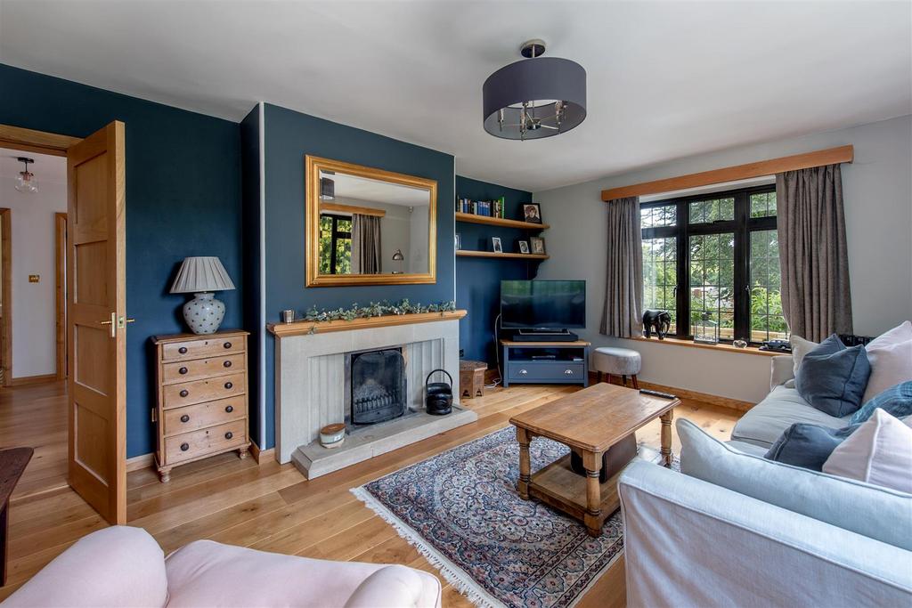 Ford Road, Taunton 5 bed detached house £1,150,000