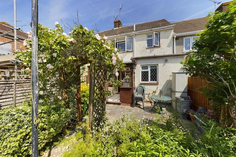 121 Allington Drive, Rochester, ME2 3TA