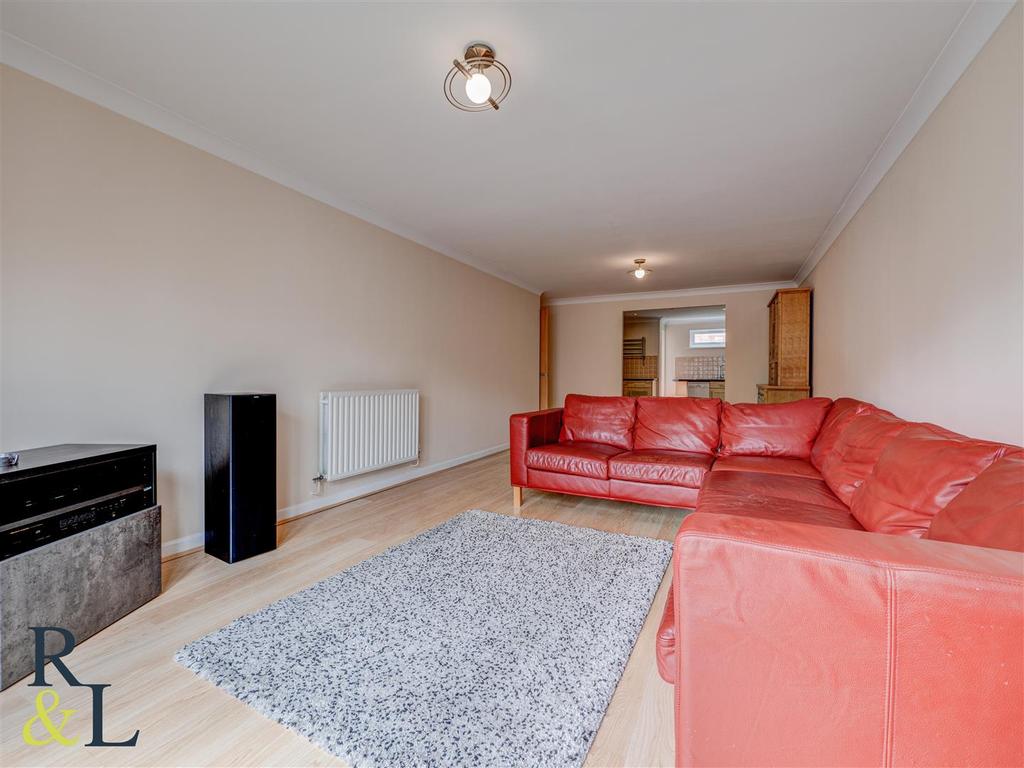 Edward Road, West Bridgford, Nottingham 3 bed apartment £220,000