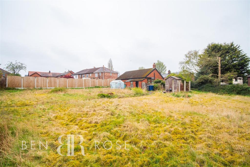 Bent Lane, Leyland 2 bed bungalow £275,000