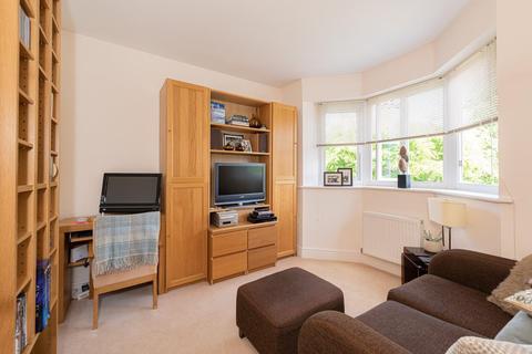 26 Horton Crescent, Epsom, KT19 8AA