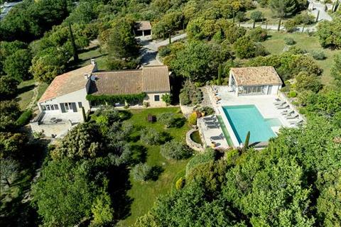 5 bedroom villa, Gordes, Vaucluse, Provence-Alpes-Côte d`Azur