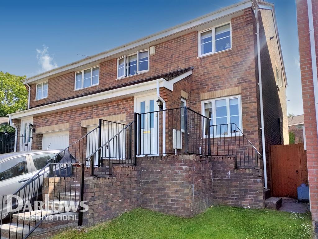 Hawthorn Drive, Merthyr Tydfil 3 bed semidetached house for sale £