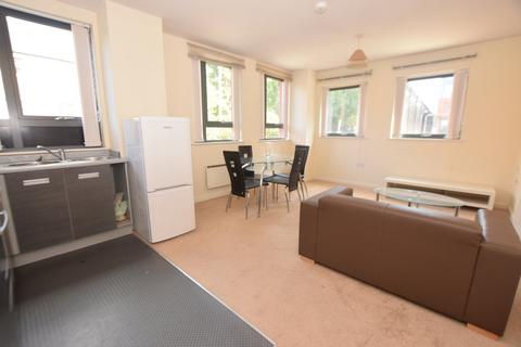 2 bedroom flat to rent, City Gate 3, 5 Blantyre Street, Castlefield, Manchester, M15