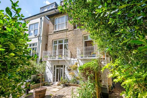 58b Thicket Road, London, SE20 8DR